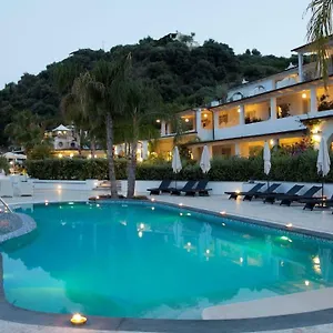 **** Otel Mea - Aeolian Charme İtalya
