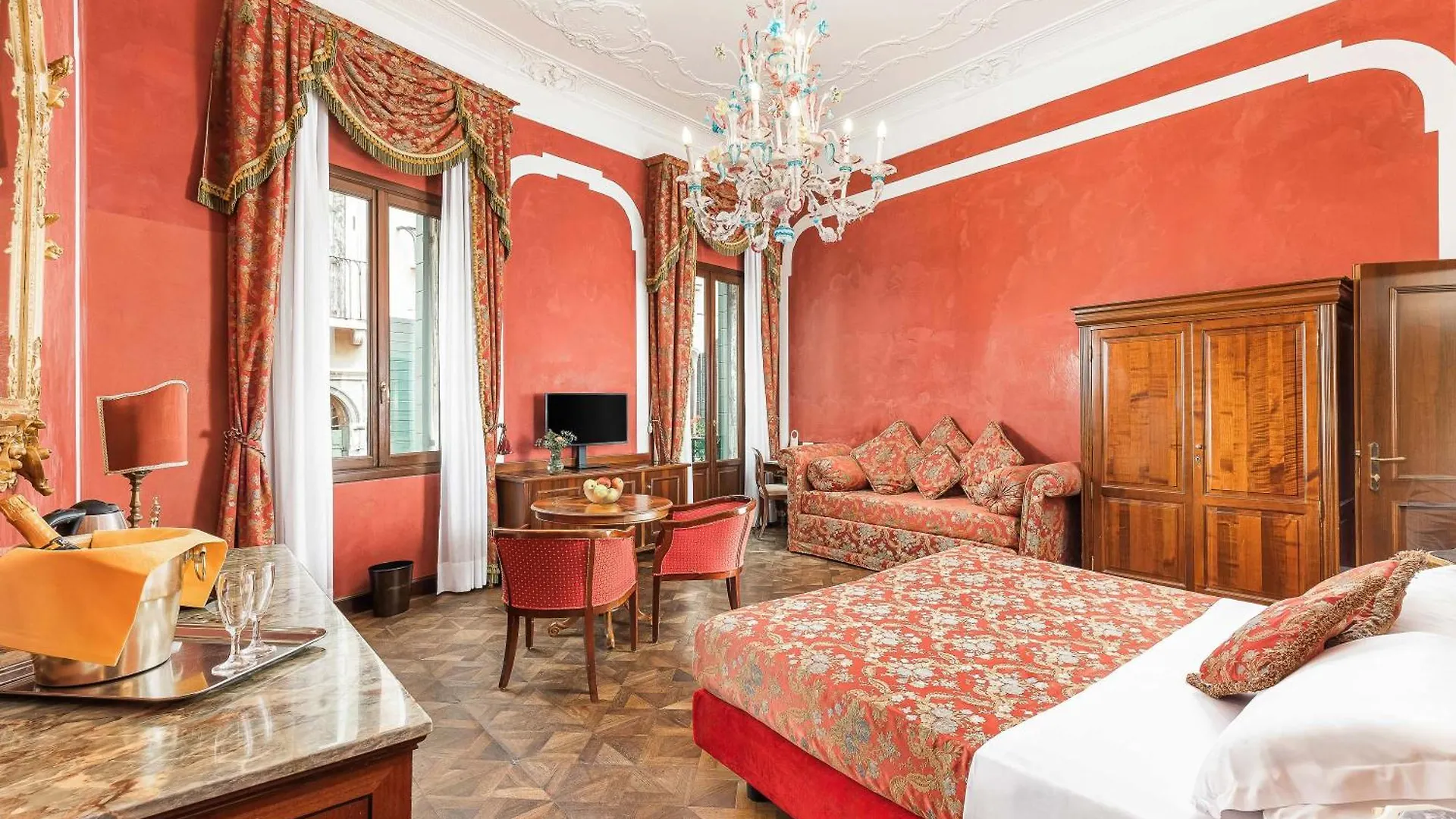 ***  ונציה Hotel San Moise איטליה