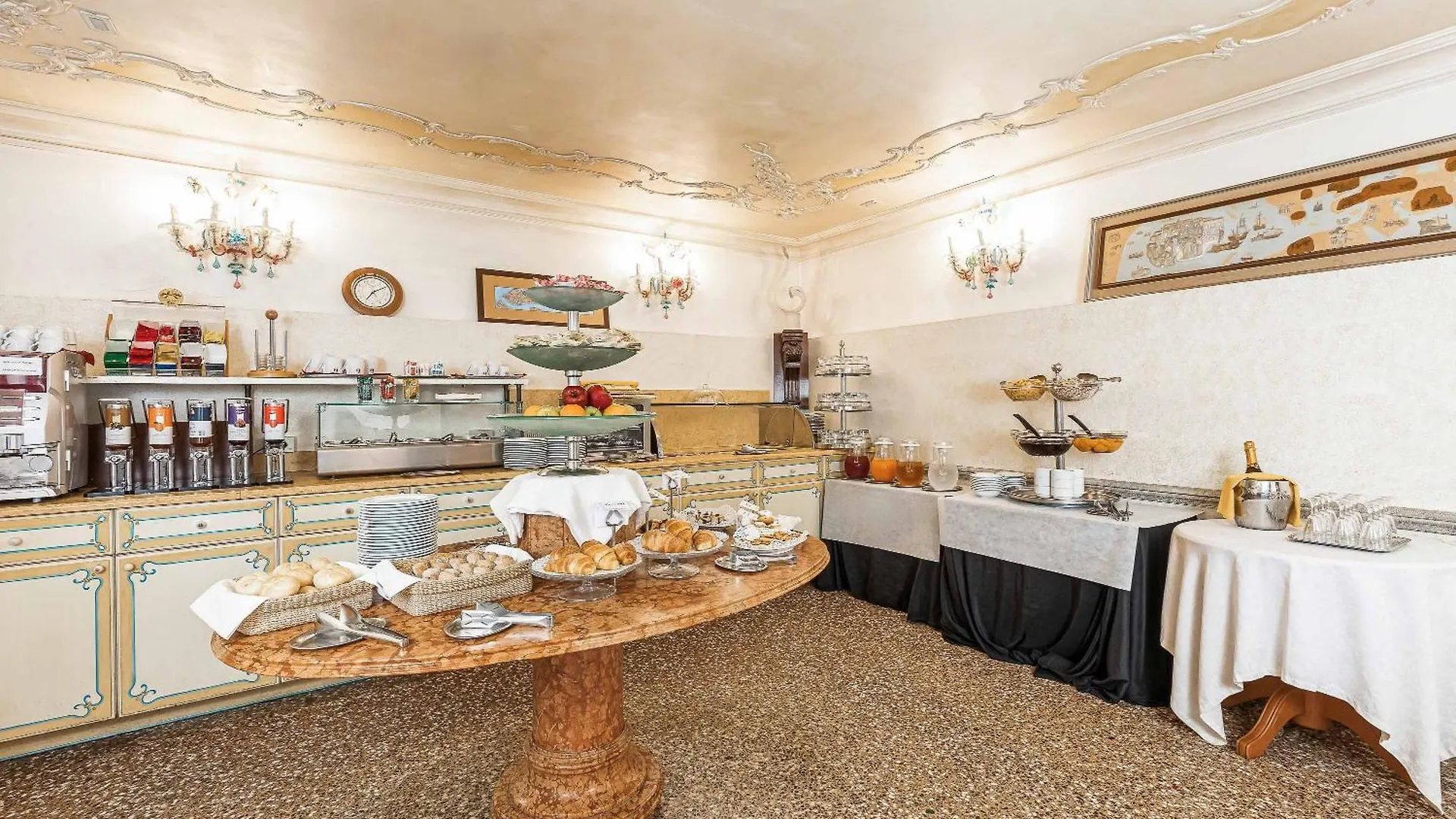 ונציה Hotel San Moise