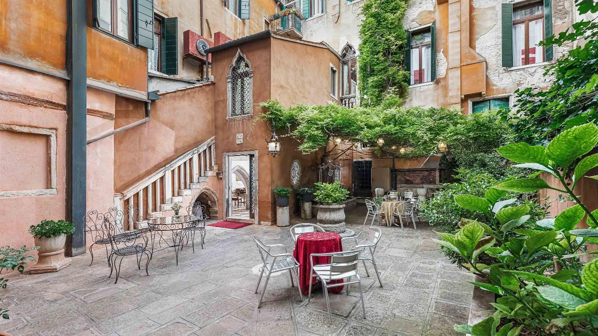 Hotel San Moise Venedik