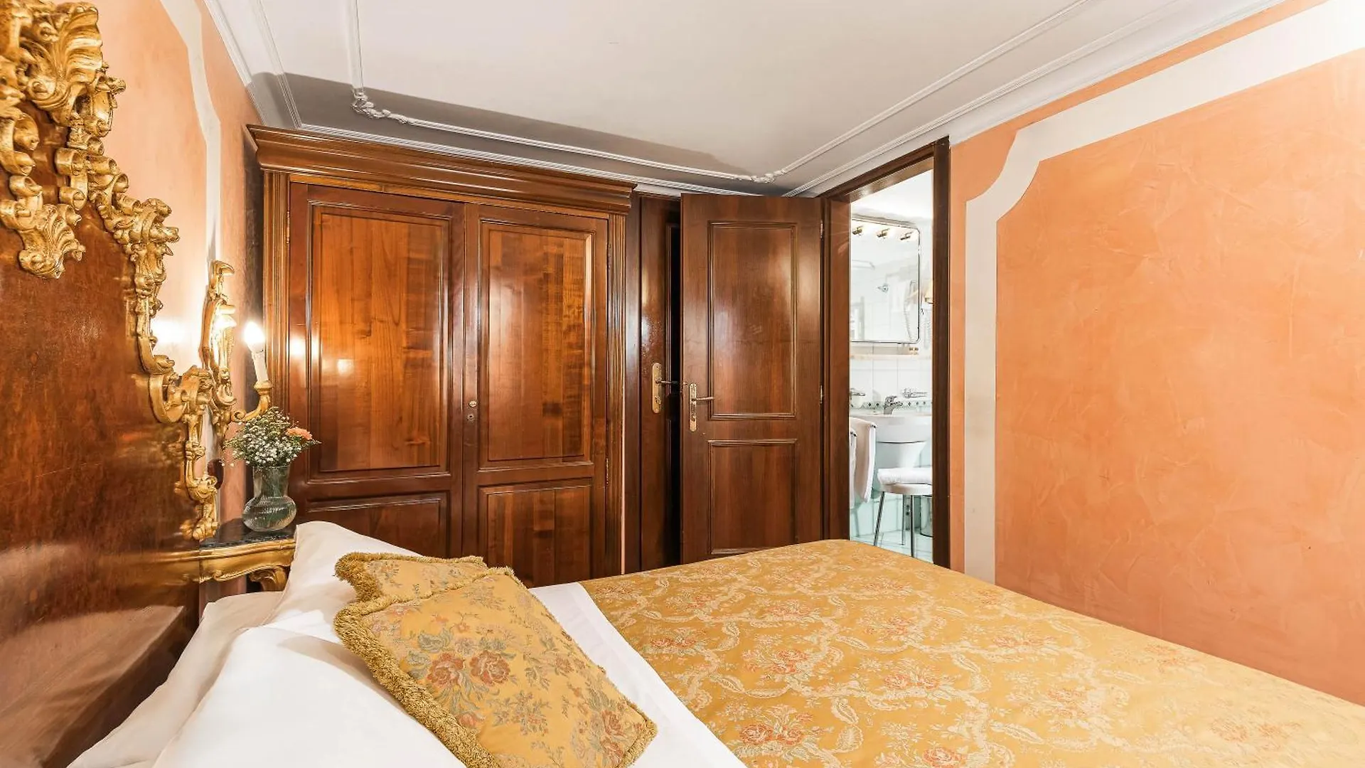 Hotel San Moise Venedik