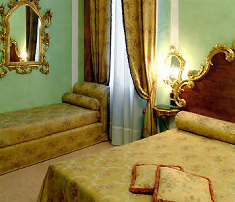 ונציה Hotel San Moise