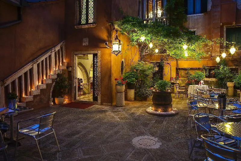 Hotel San Moise Venedig